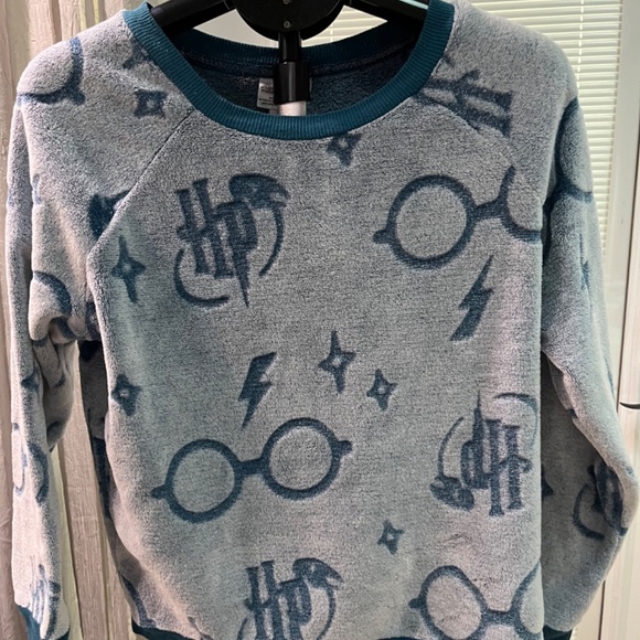 EUC Harry Potter Pajama Set for Ladies/Girls; Harry Potter Wizarding World - Picture 13 of 15